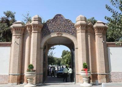 درب تاریخی پلیس آگاهی تهران بزرگ رونمایی شد ، تاکید بر مرمت عمارت کلاه فرنگی